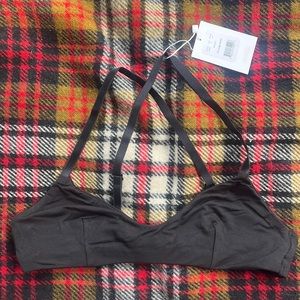 Brand new Andie The Plunge Bralette
